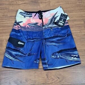 New - Billabong Mens Big Fish Surfrider Swim Trunks Board Shorts NWT 32